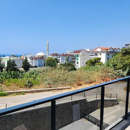 Denize Yakin Mesafede Lux Daire Alanya
